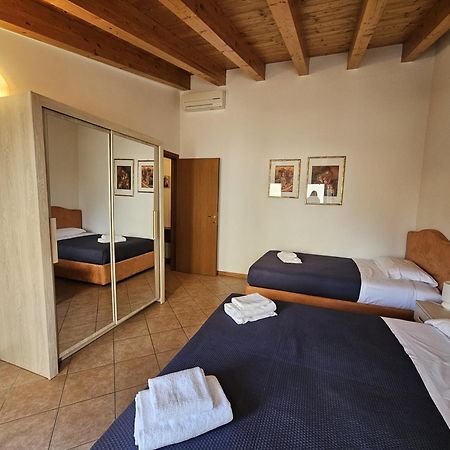 Apartments Eden - Regarda Travel Lazise Dış mekan fotoğraf