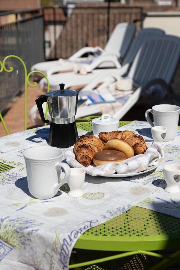 Apartments Eden - Regarda Travel Lazise Dış mekan fotoğraf