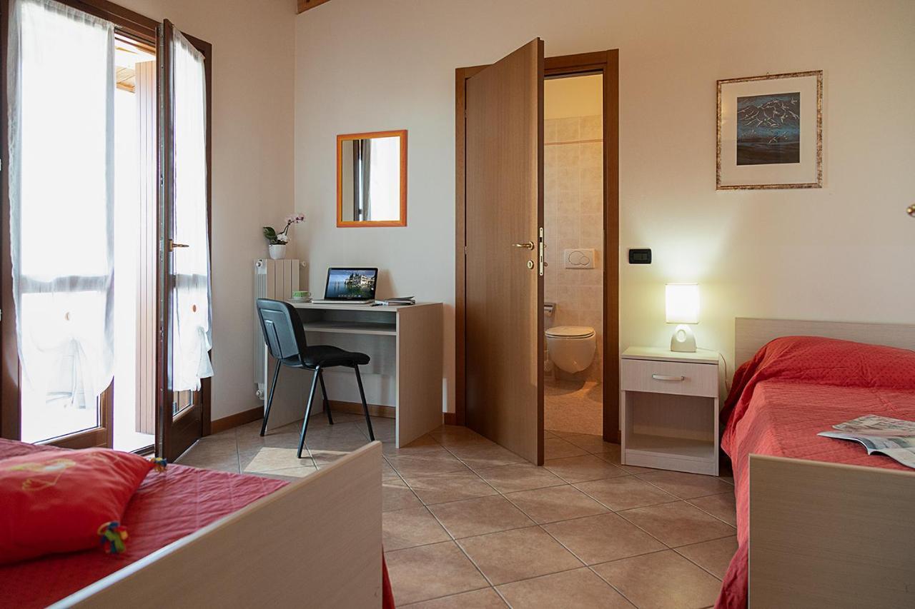 Apartments Eden - Regarda Travel Lazise Dış mekan fotoğraf